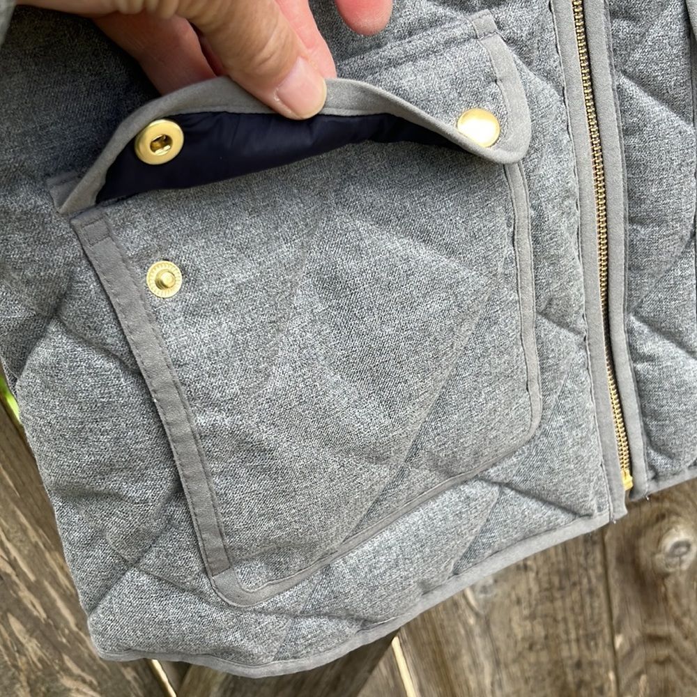 Like New J. Crew Excursion Down Filled Quilted Ve… - image 6